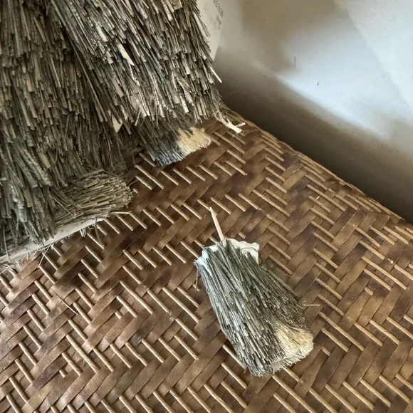 Ashland Easter bunny decor - Picture 4 of 4